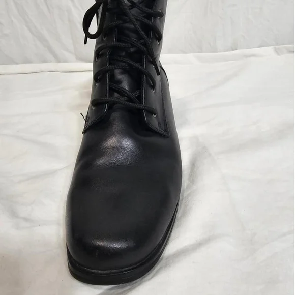 Black Blondo boots size 7 - Picture 5 of 8